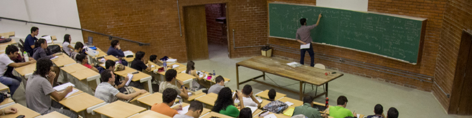 Aula Instituto Central de Ciências